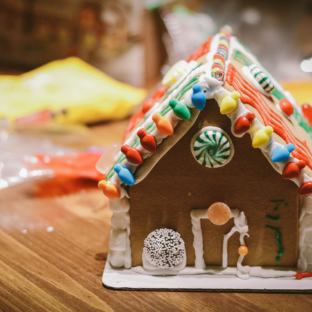 small decorated gingerbread house